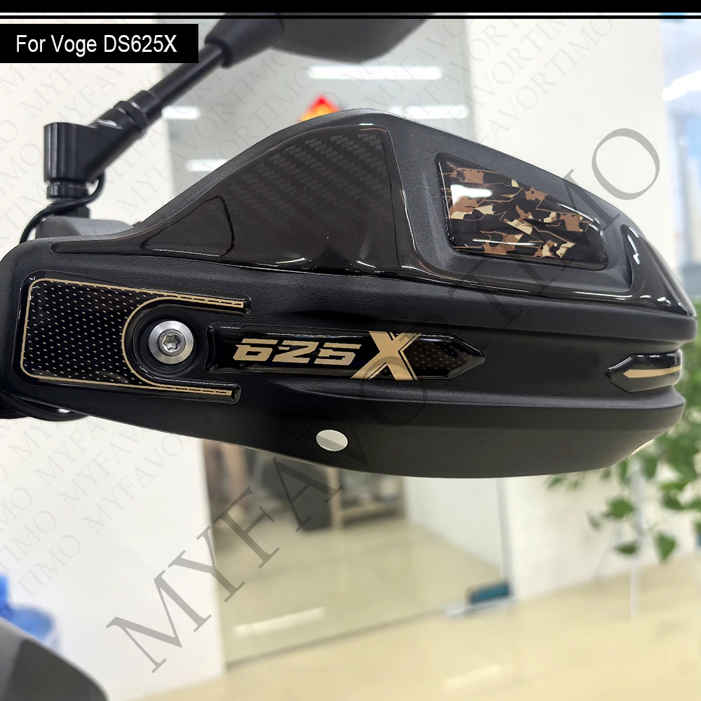 Kit adhesivos protectores Voge 625 DSX para tanque y carenado